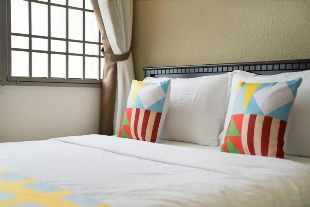 Seaview 3 Room Apartment باتو فيرينغي 0*,  ماليزيا
